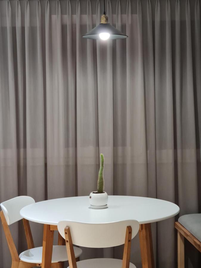 Tam Serviced Studio Apartment Myslym Shyri No1 Tirana Exterior foto
